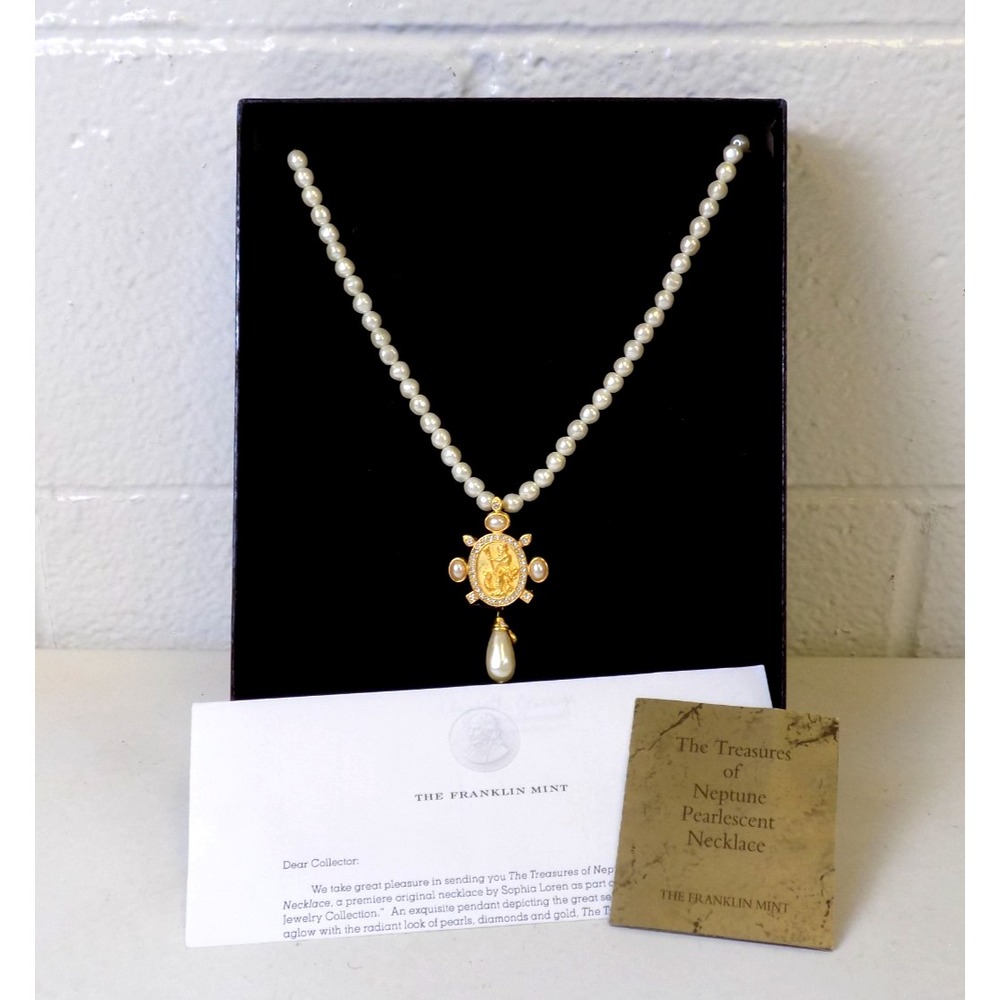 Rare Sophia Loren Treasures Of Neptune Necklace 24K Gold Accents Franklin Mint
